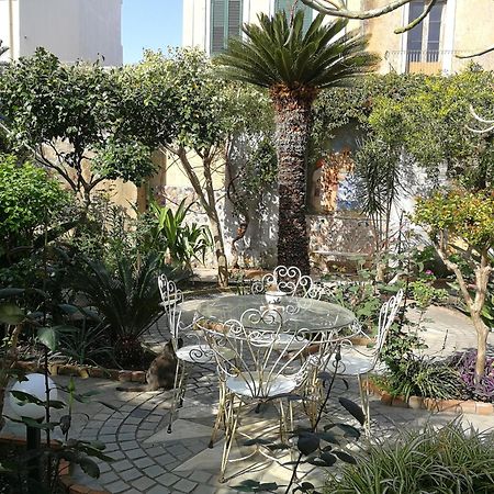 La Baronessa B&B Riposto Exterior foto